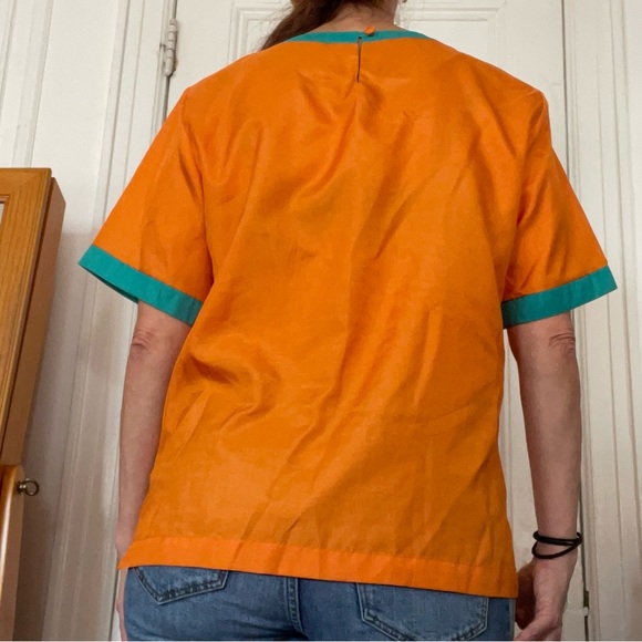 VTG Orange Short Sleeved Blouse with Green Trim - Picture 2 of 9